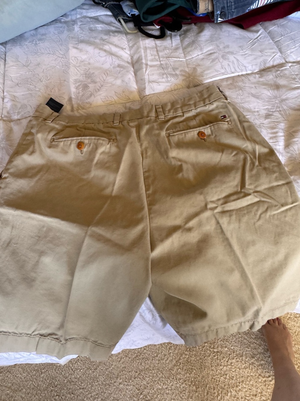 Tommy Hilfiger Men's Khaki Flat Front Chino Shorts